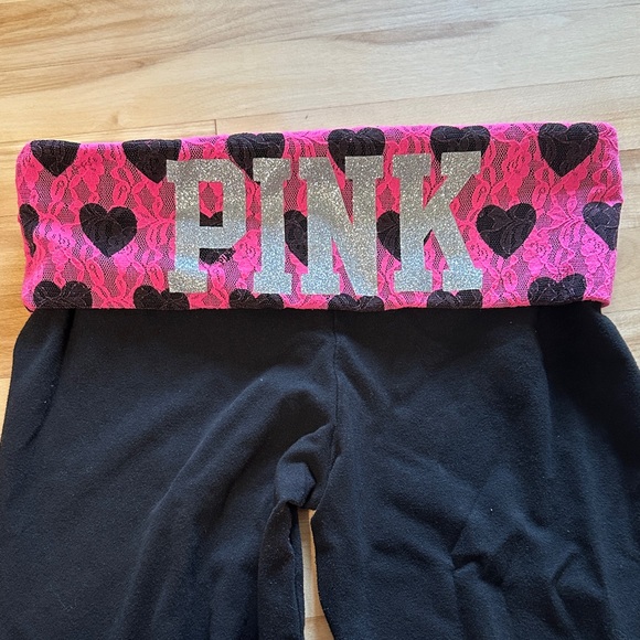 PINK Victoria's Secret Black Leggings with Pink Heart Waistband - Picture 2 of 7